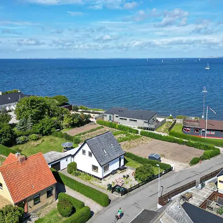 Semesterbostad 3 Bedroom In *